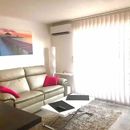2 Personnes 4 Apartment *